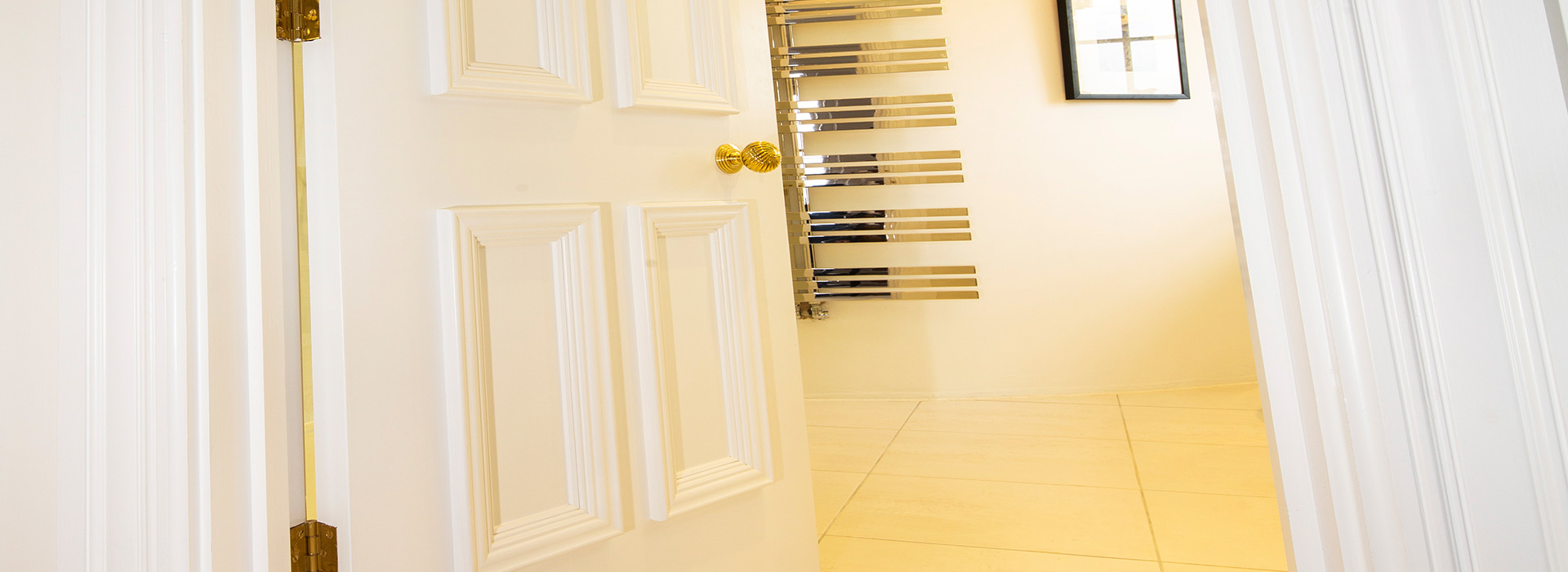 Bathroom with chandelier