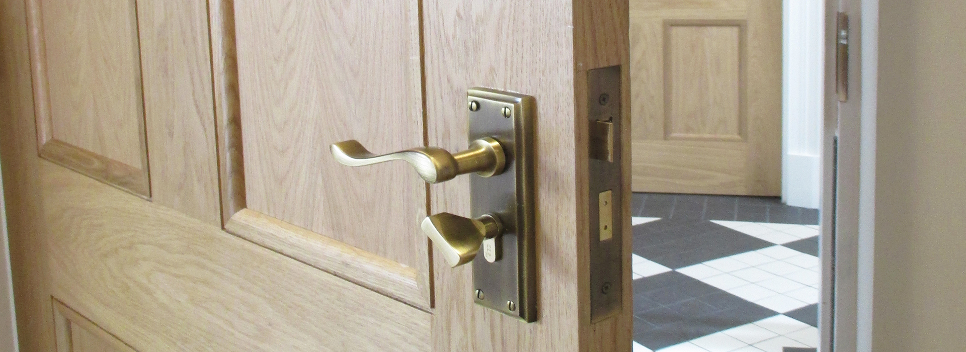 Monochrome tiled flooring